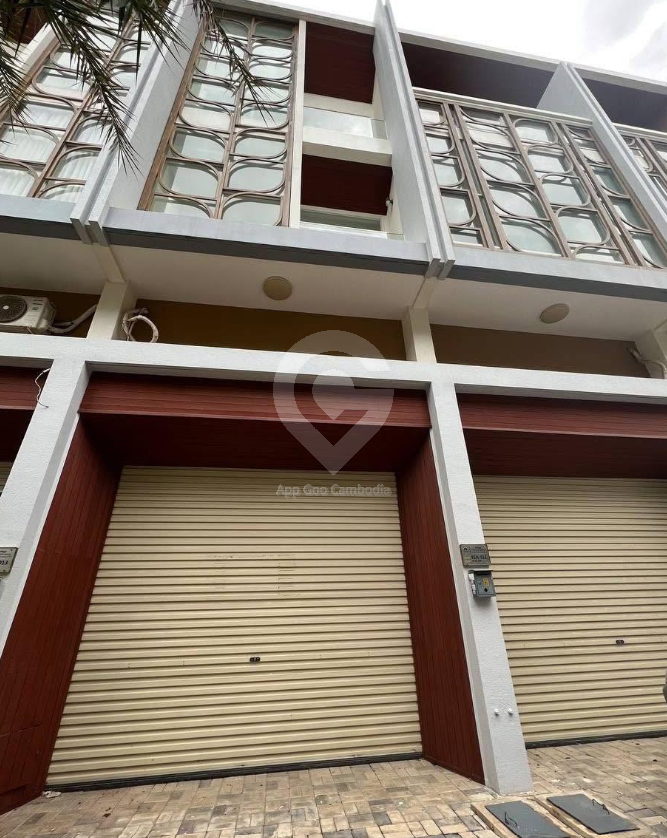 Shop House (ផ្ទះអាជីវកម្ម) នៅប្តី Orkide 6A. សំរាប់ជួល