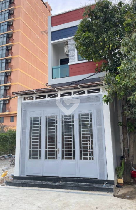 ផ្ទះលក់ ឬជួល ក្រោយ Global House សែនសុខ