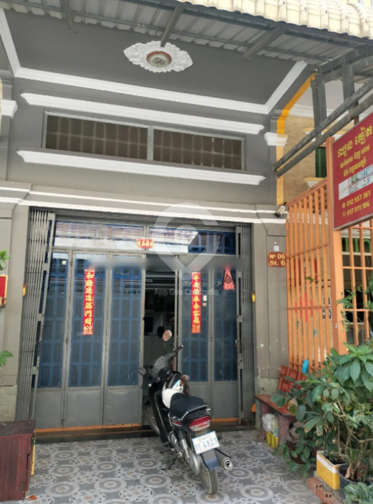 ផ្ទះល្វែង 4.2x16m មុខផ្សារធំចាក់អង្រែក្រោម