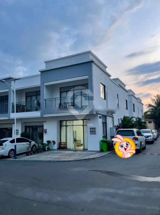 ផ្ទះកែង ស្អាតប្រណិត សម្រាប់លក់/ក្នុងបុរី Leshen the lord garden, ខេត្តព្រះសីហនុ មានចំណូលស្រាប់